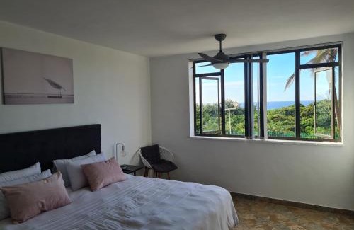 Kingsborough Apartment | Capri Beach Holiday home