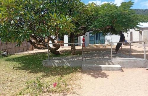 Cape Maclear Bed & Breakfast | Capricorn by Quest-Cape Maclear