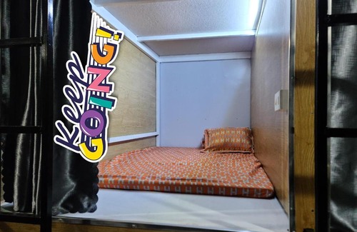 Phuong Hotel | Capsule Homestay