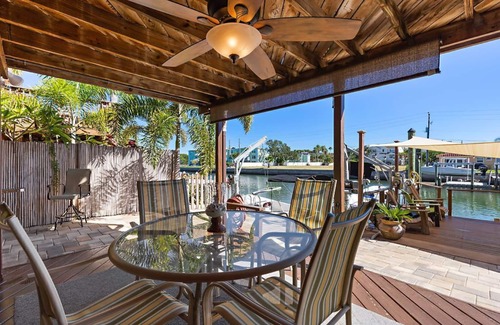 Dunedin Condo | Captain's Quarters - Capt. Morgan Unit - FREE BOAT with Rental!