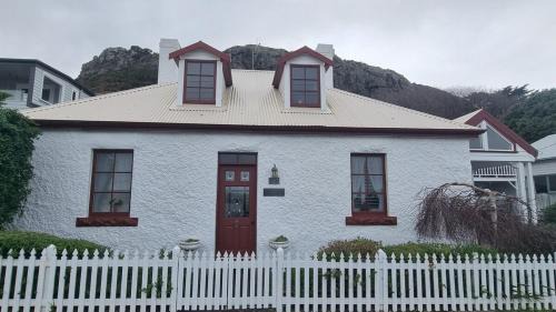 Stanley House | Captains Cottage