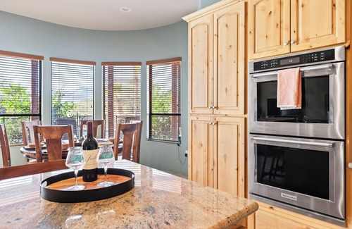 Tanque Verde House | Captivating 4-bedroom house w/optional heated pool, spa and mountain views!
