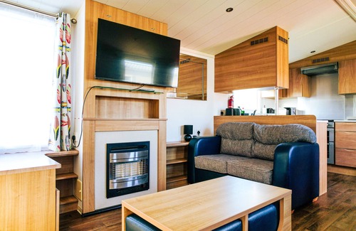 Rhyl Cabin | Captivating 6-person Caravan in Rhyl