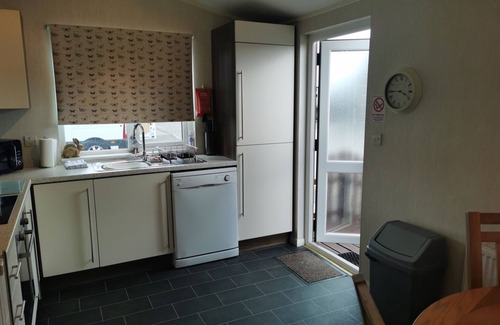 Bridlington Cabin | Captivatingly Stunning 2-Bed Cabin in Bridlington