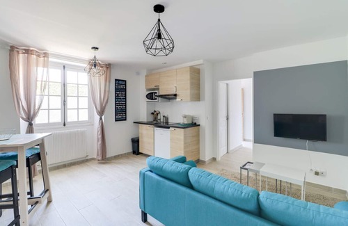 Petit Moisenay House | Capucine Suite - Domaine des Trois Châteaux