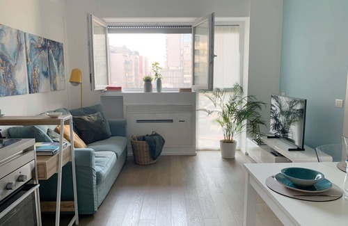 Centro Direzionale Apartment | Cardano Blue Suite - 5 min da Stazione Centrale
