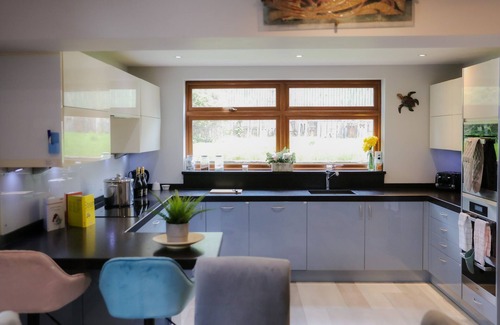 Brighton House | Carden Hill 4 Bedroom House