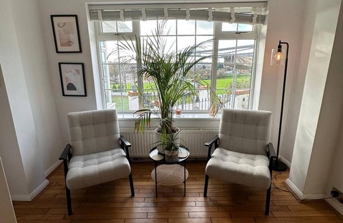 Brighton House | Carden Villa 4 Bedroom Detached House With Hot Tub| Brighton|Pet Friendly