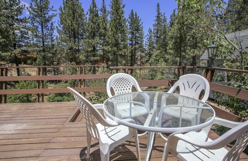 Big Bear House | Cardinal Ridge - Fireplace, Large Deck, Barbecue