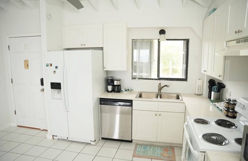 Rosendal Apartment | Caribbean Sugar Apple Retreat