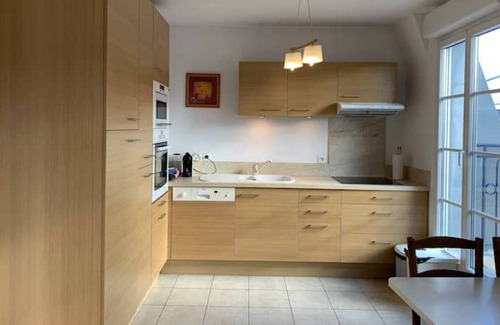 Saint-Cyr-l'Ecole Apartment | CARINA T2 apartment close to all amenities.