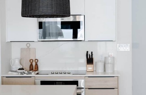 Bouvet Island House | Carlton Cove