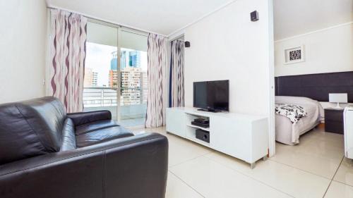 Apoquindo Apartment | Carmelitas I Contemporary