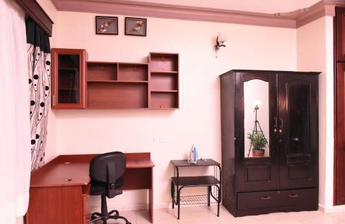 Namugongo Apartment | Carmella Exquisite Home Jjanda