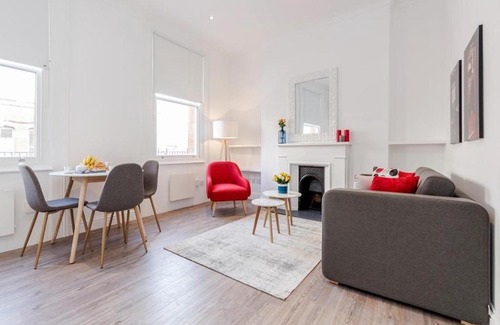 Carnaby Apartment | Carnaby Deluxe