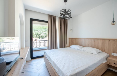 Ulcinj Hotel | Carolea Villas