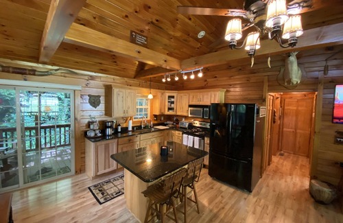 Waynesville Cabin | Carolina CREEKSIDE Cabin - Fire Pit & HOT TUB on the Creek - Easy Access