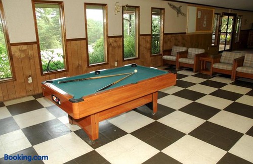 Fair Play Other | Carolina Landing Camping Resort Deluxe Cabin 4