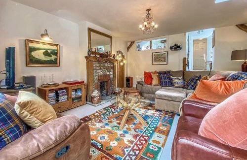 Crockerton House | Caroline Cottage