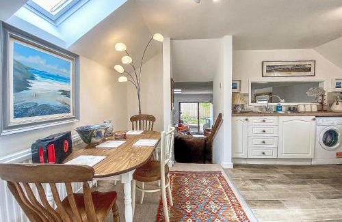 Crockerton House | Caroline Cottage