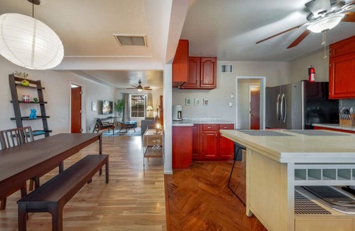 Tucson House | Carport/4 BR 2 BA/Fenced Yard/Sleeps up to 8