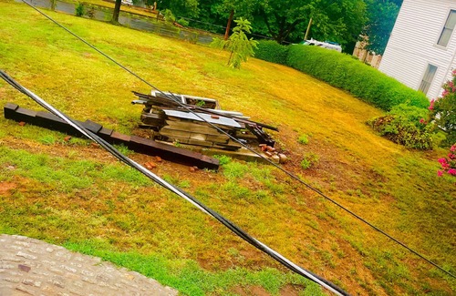 Lynchburg House | Carriage House with huge Lynchburg Heart