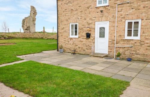 Lincoln House | Carrington Cottage