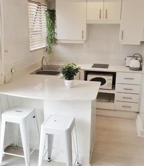 Claremont Apartment | Carrington Cottage