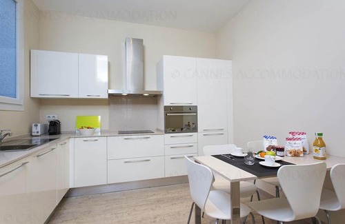 Cannes Old Town Apartment | Carrousel 4