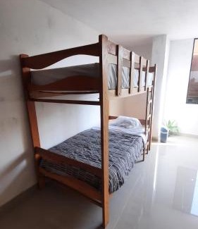 Callao Apartment | Casa A 13 minutos del aeropuerto Acceso A Baño, Cocina y Comedor Compartido