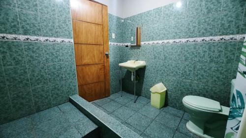 Callao Apartment | Casa A 13 minutos del aeropuerto Acceso A Baño, Cocina y Comedor Compartido