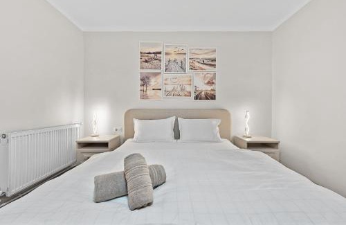 Roman Villa | Casa Albă