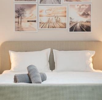 Roman Villa | Casa Albă