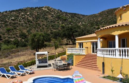 Palau-Saverdera Apartment | Casa Albera - con piscina y fantásticas vistas
