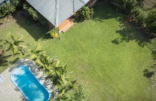 San Bernardino House | Casa Angi, con jardín y piscina en Sanber