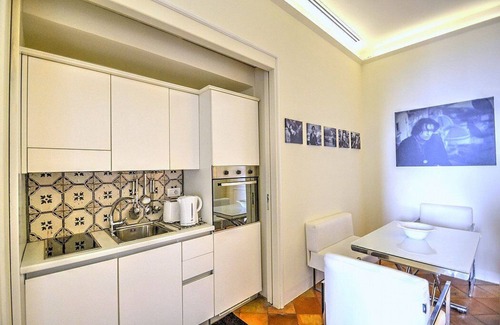 Maiori Apartment | Casa Arpeggio: An elegant and welcoming apartment located in the center of Maiori and a few meters from the sea.