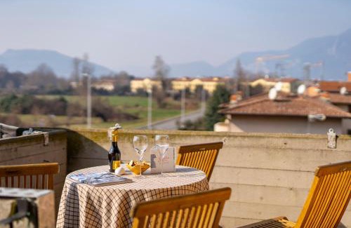 Iseo Apartment | Casa Aurora