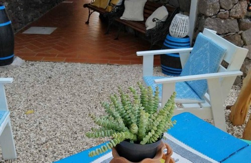 Dorgali House | Casa Belvedere Sa Costa: apartment nestled in the green countryside in Dorgali