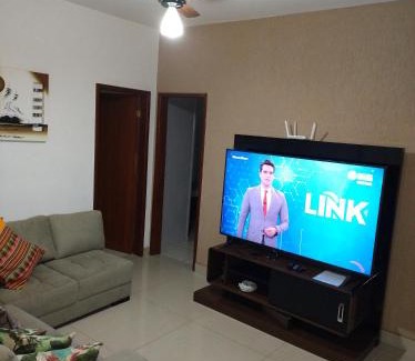 Santa Terezinha House | Casa BH Arcondicionado todos quartos e garagem