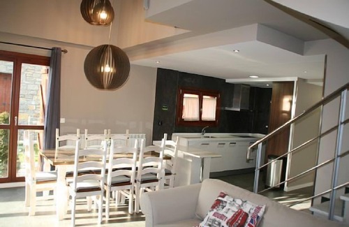 Gavin Cottage | Casa Biescas for 7 people