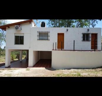 Villa Rumipal House | Casa Blanca