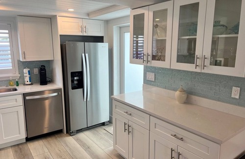 Siesta Key Villa | Casa Blanca - VA15 - Wake Up in Paradise