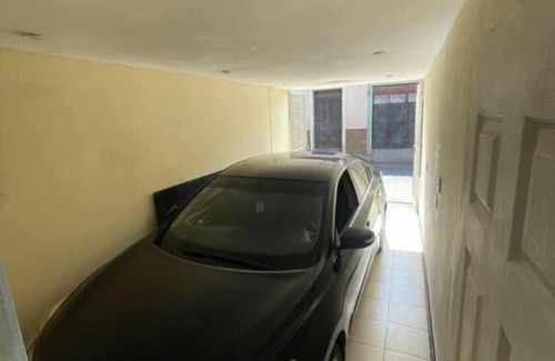 Leon House | Casa Caballito