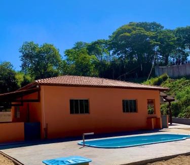 Lindoia House | Casa Califórnia