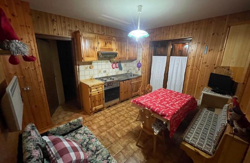 Aprica House | Casa Cedrone
