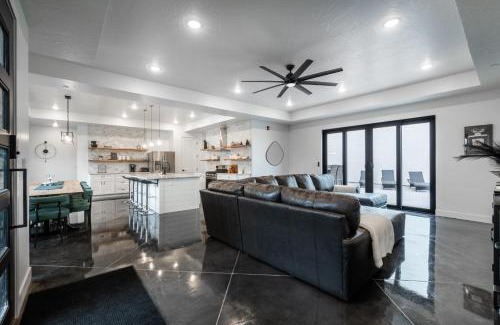 Hurricane House | Casa Cielo at Sand Hollow