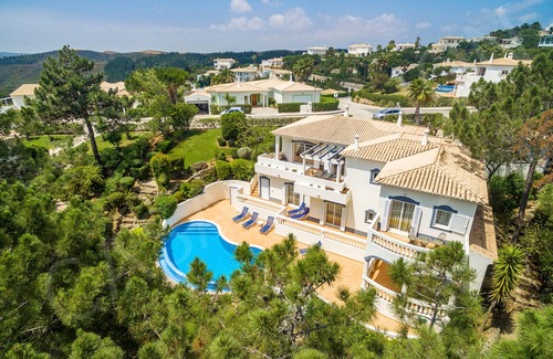 Vila do Bispo Villa | Casa Clajon | professionally cleaned | 4-bedroom villa | private pool | on golf course