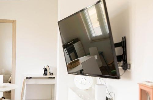 Cropani Marina Apartment | Casa Cleo al Mare con Free WiFi Netflix AC