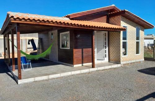 Torres House | Casa com piscina na praia Itapeva, Torres