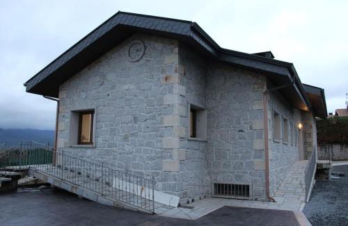 San Lorenzo de El Escorial House | Casa con vistas a la Sierra de Guadarrama casavalleguadarrama